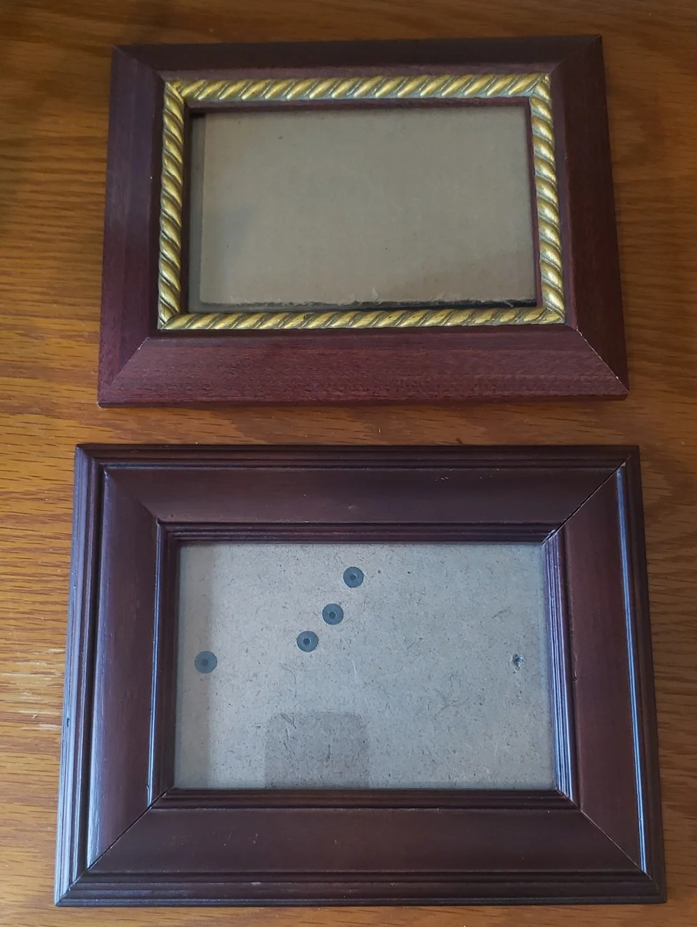 Vtg (2) Brown & Brown/Gold Picture Frame Set - Holds 4x6 Photos